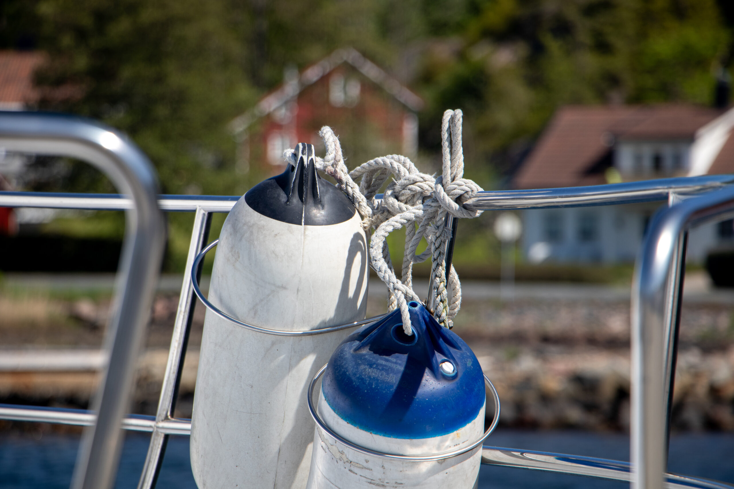 Les mer om våre lover